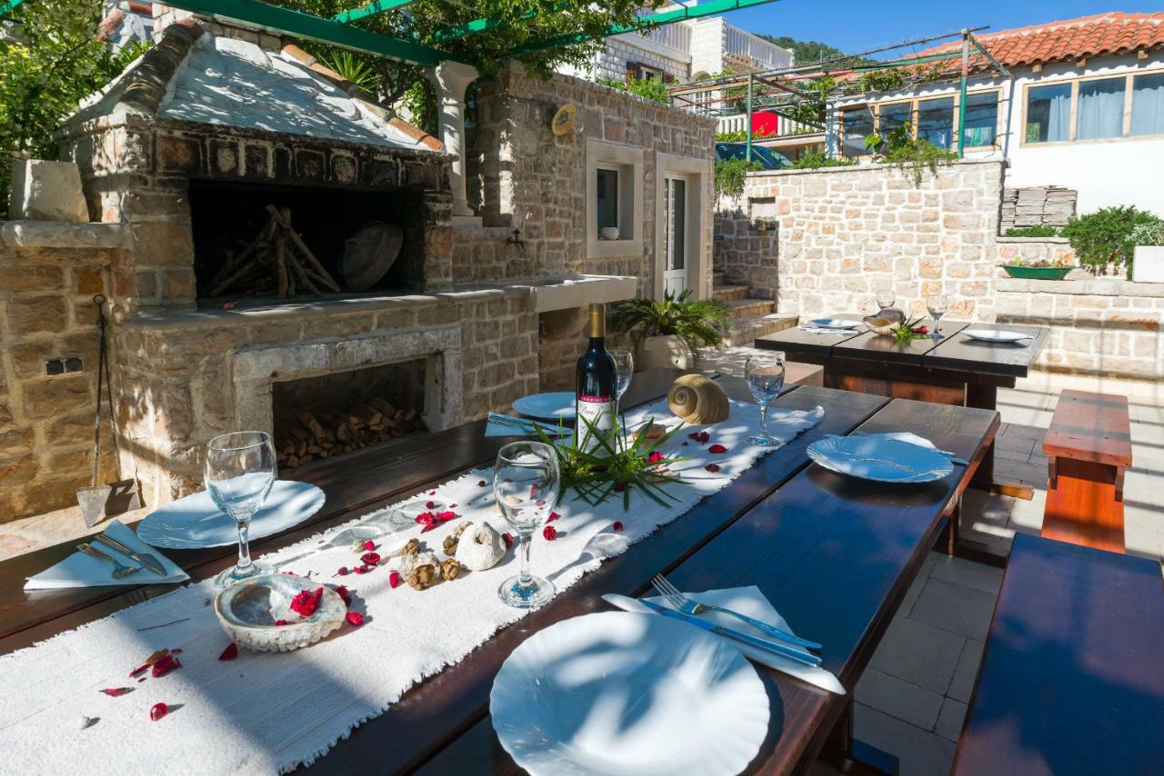 Apartments Villa Vallum ボル エクステリア 写真
