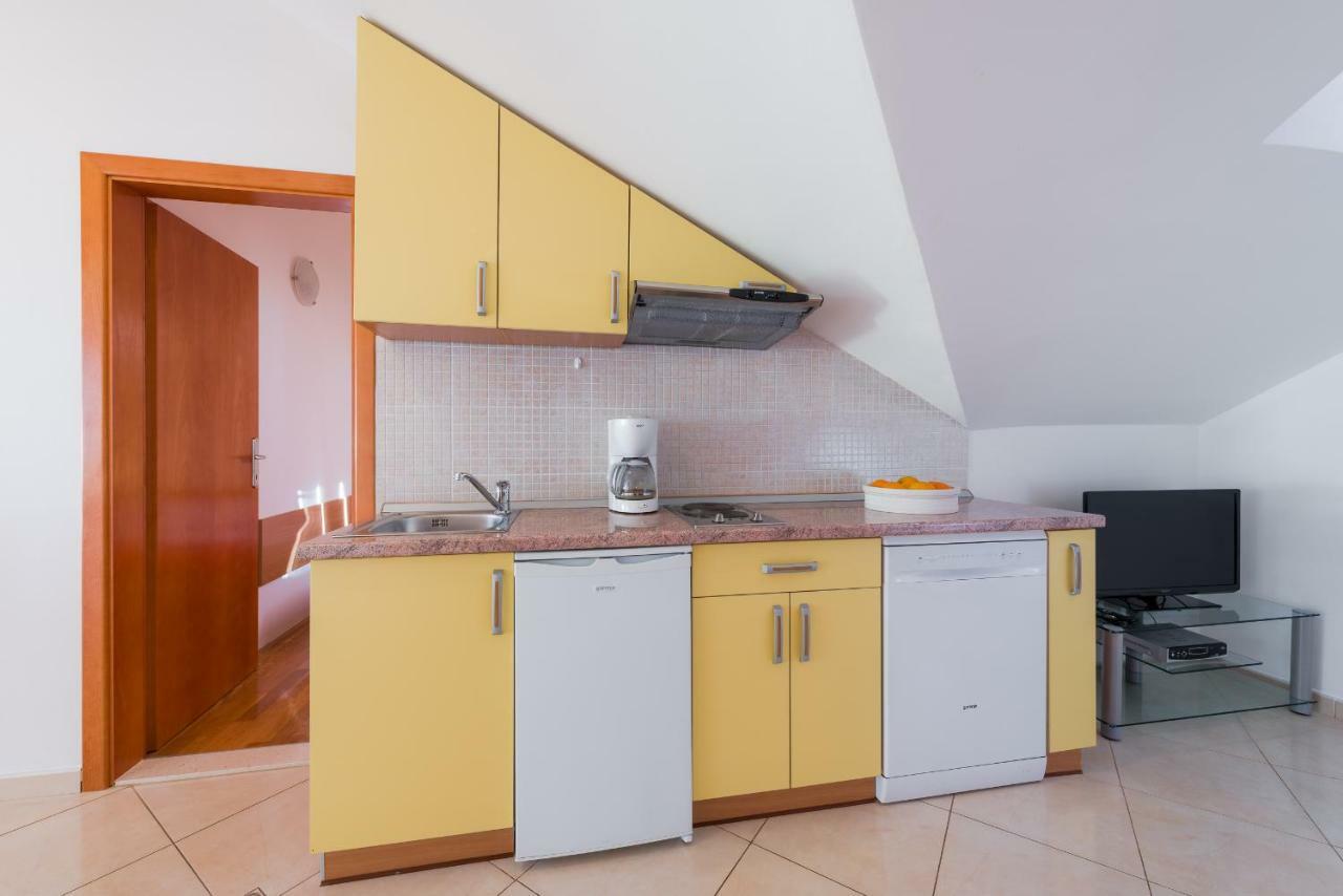 Apartments Villa Vallum ボル エクステリア 写真