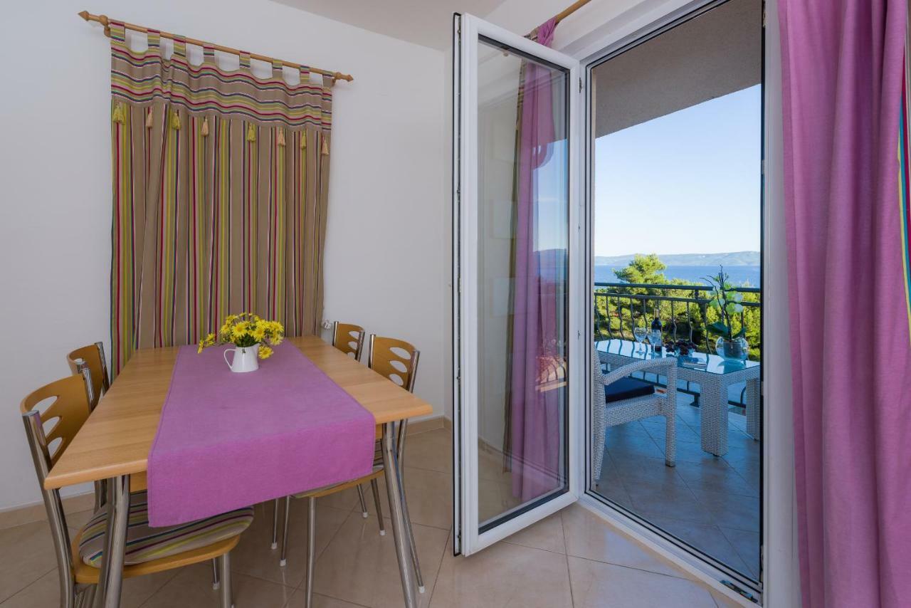 Apartments Villa Vallum ボル エクステリア 写真